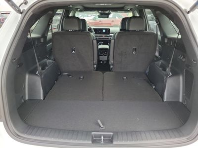 2025 Kia Sorento — photo 10 view