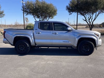 2026 Toyota Tacoma - Photo 4