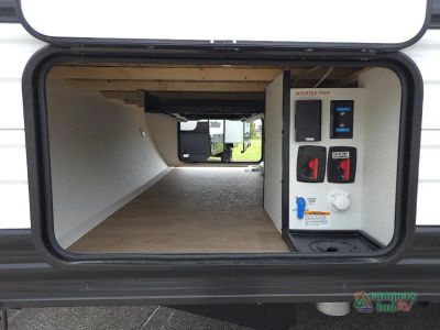 2027 Grand Design Transcend One — photo 14 view