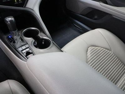 2024 Toyota Camry FWD - Photo 17