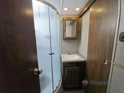 2019 Forest River RV Flagstaff Classic Super Lite — photo 31 view