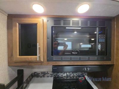 2019 Forest River RV Flagstaff Classic Super Lite — photo 19 view