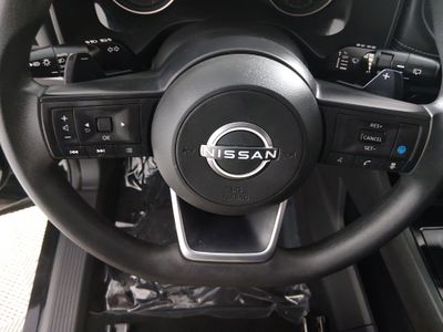 2024 Nissan Rogue - Photo 12