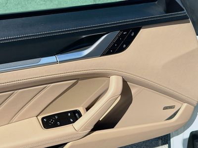 2025 Porsche 911 — photo 14 view