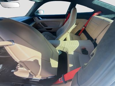 2025 Porsche 911 — photo 21 view
