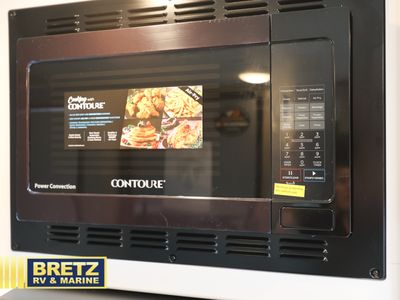 2025 Thor Motor Coach Quantum — photo 15 view