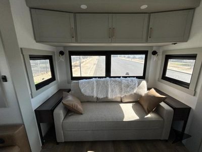 2026 Brinkley Model Z — photo 13 view