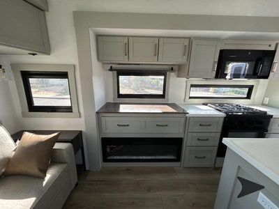 2026 Brinkley Model Z — photo 14 view