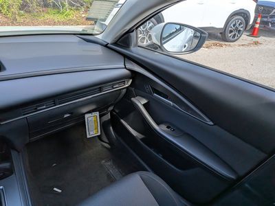 2026 Mazda CX-30 - Photo 17
