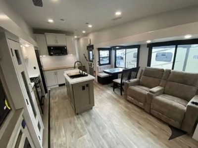 2026 Jayco Eagle HT — photo 21 view