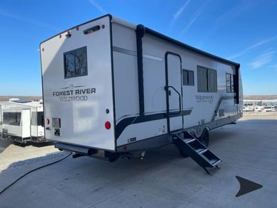 2026 Forest River RV Wildwood Heritage Glen Hyper-Lyte — interior view