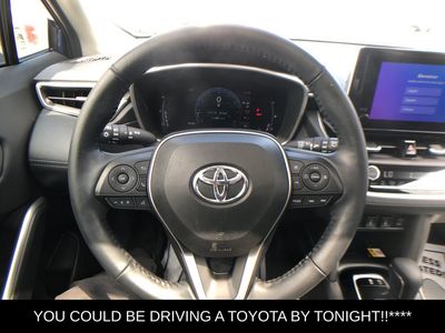 2023 Toyota Corolla Cross XLE - Photo 21