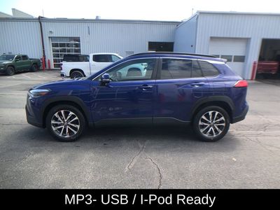 2023 Toyota Corolla Cross XLE - Photo 9