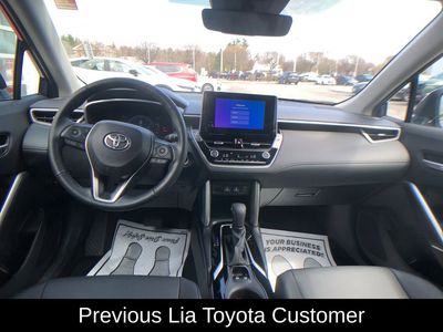 2023 Toyota Corolla Cross XLE - Photo 16