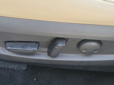 2020 INFINITI QX50 — photo 21 view