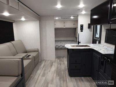 2026 Coachmen Apex X Series — photo 7 view