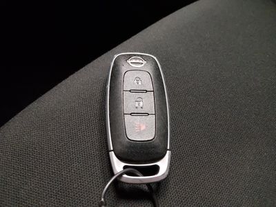2023 Nissan Rogue — photo 15 view