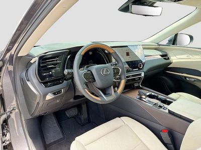 2026 Lexus RX — photo 27 view