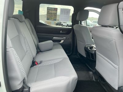 2025 Toyota Tundra 4WD — photo 18 view