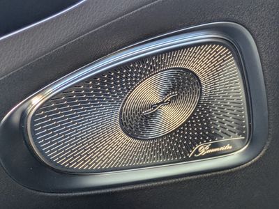 2026 Mercedes-Benz C-Class - Photo 25