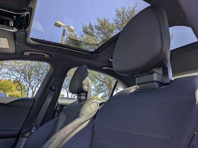 2026 Mercedes-Benz C-Class - Photo 4