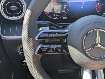 2026 Mercedes-Benz C-Class - Photo 17
