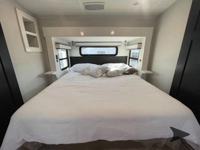 2026 Jayco Pinnacle - Photo 37