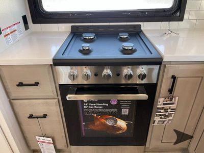 2026 Jayco Pinnacle - Photo 27