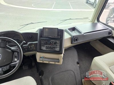 2022 Georgetown 5 Series 34M5 — photo 14 view