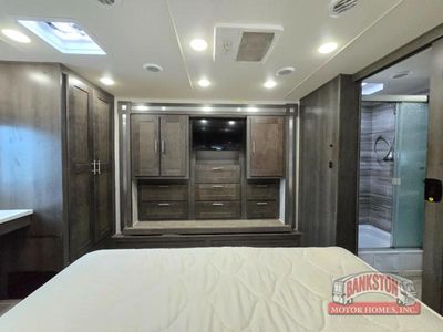 2022 Georgetown 5 Series 34M5 — photo 34 view