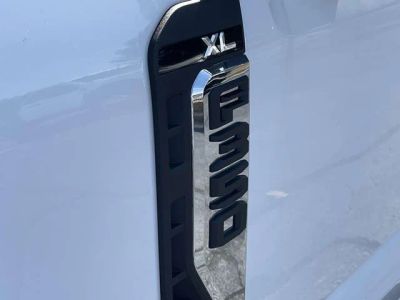 2026 Ford F-350SD - Photo 7