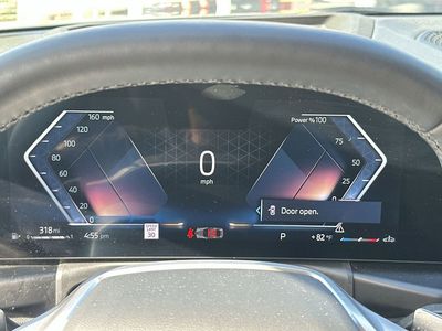 2025 BMW 4 Series — photo 10 view