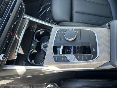 2025 BMW 4 Series — photo 22 view