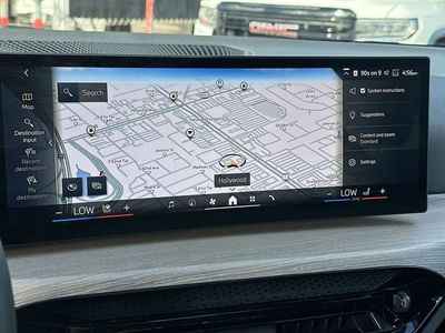2025 BMW 4 Series — photo 19 view