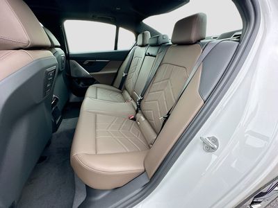 2026 BMW 5 Series — photo 19 view