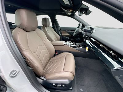2026 BMW 5 Series — photo 23 view