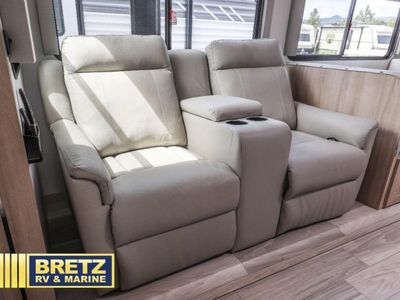 2024 Winnebago Voyage - Photo 14
