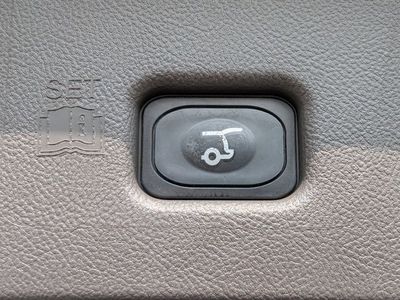 2023 Lincoln Nautilus — photo 30 view