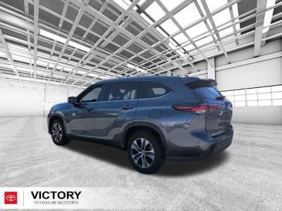 2024 Toyota Highlander — detail view