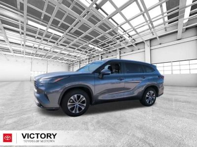 2024 Toyota Highlander — photo 7 view