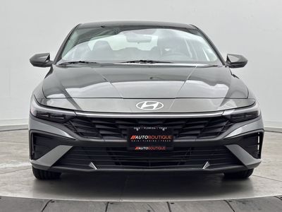 2024 Hyundai Elantra - Photo 2