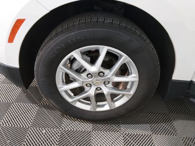 2024 Chevrolet Equinox — photo 10 view
