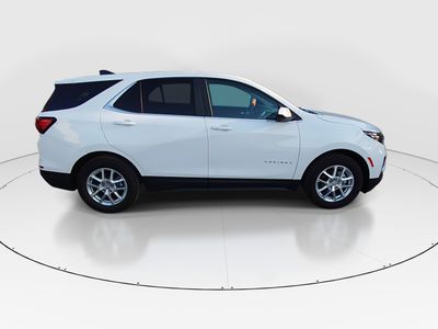 2024 Chevrolet Equinox — photo 8 view