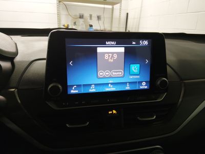 2025 Nissan Altima - Photo 17