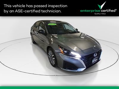 2025 Nissan Altima - Photo 1