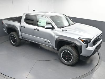 2025 Toyota Tacoma i-FORCE MAX TRD Off-Road i-FORCE MAX Truck Double Cab — photo 27 view