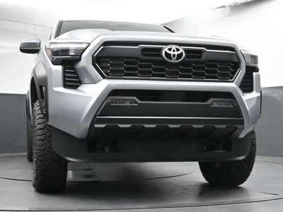 2025 Toyota Tacoma i-FORCE MAX TRD Off-Road i-FORCE MAX Truck Double Cab — photo 18 view