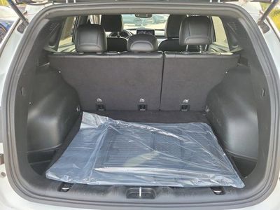 2024 Jeep Compass - Photo 12
