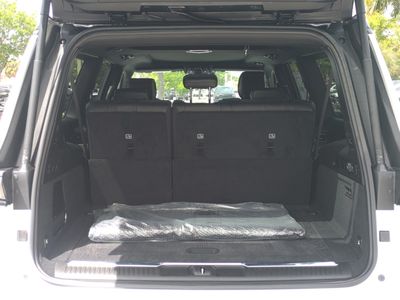 2026 Jeep Grand Wagoneer L — photo 13 view