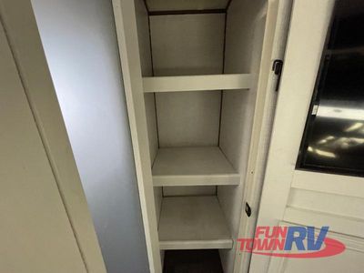 2023 Dutchmen RV Atlas - Photo 15